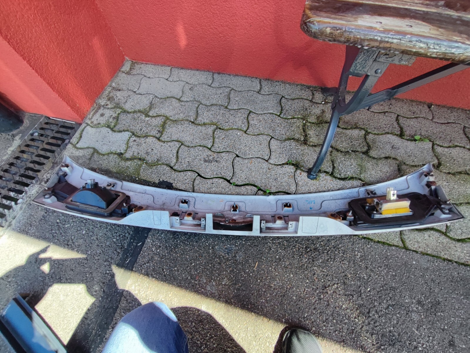 Bild 2 von 6