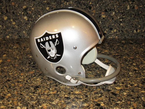 FRED BILETNIKOFF Oakland Raiders 1960s 