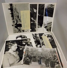 Richard M. & Pat Nixon Lot Of 40 Original 1950's To 70's B&W Wire Photos  Rare