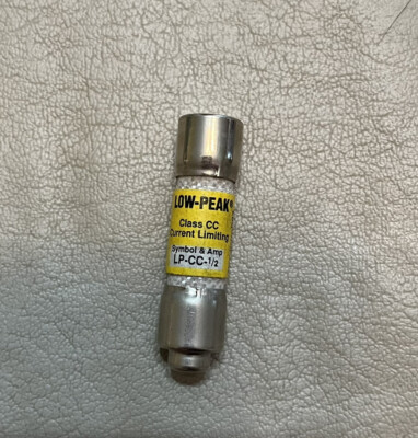 Time Delay (Short) Circuit Breakers 1 Poles Bussmann LP-CC-1/2 0.5 Amp Time Delay Fuse - Class CC, 600V, 0.5A (LPCC-1/2) 2 1/2 In Diameter Ball Valves - Foto 8