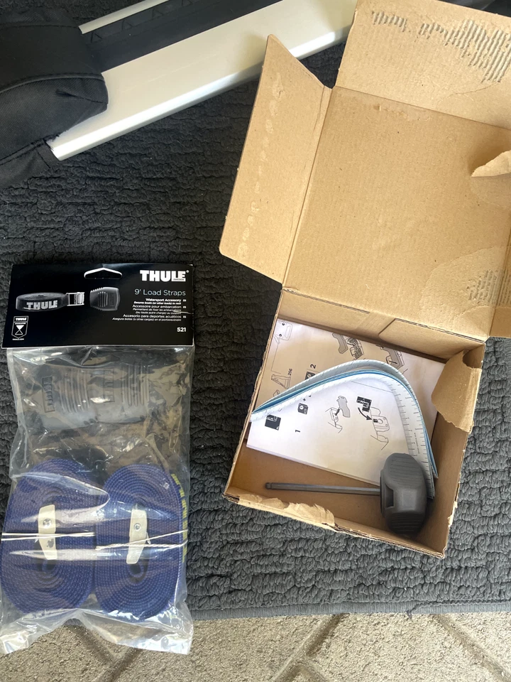 Barra de techo audi a3/s3 8v plata thule borde + accesorios Foto 4 de 4