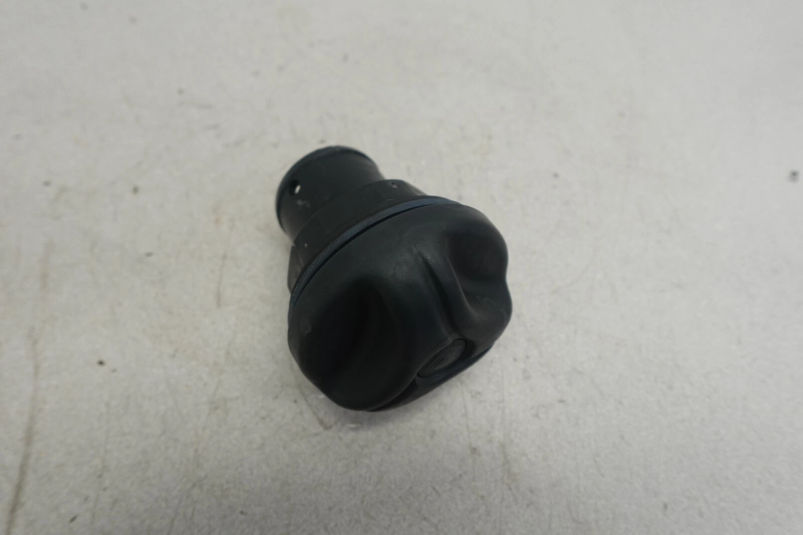 1996-2011 GTI GTS GTX RXP RXT XP Sea-Doo OEM Gas Fuel Cap w/ Filler Neck Ass'y