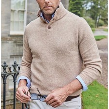 NWT Collars  Co Size Medium Balmoral Three Button Wool Sweater Men Camel Tan