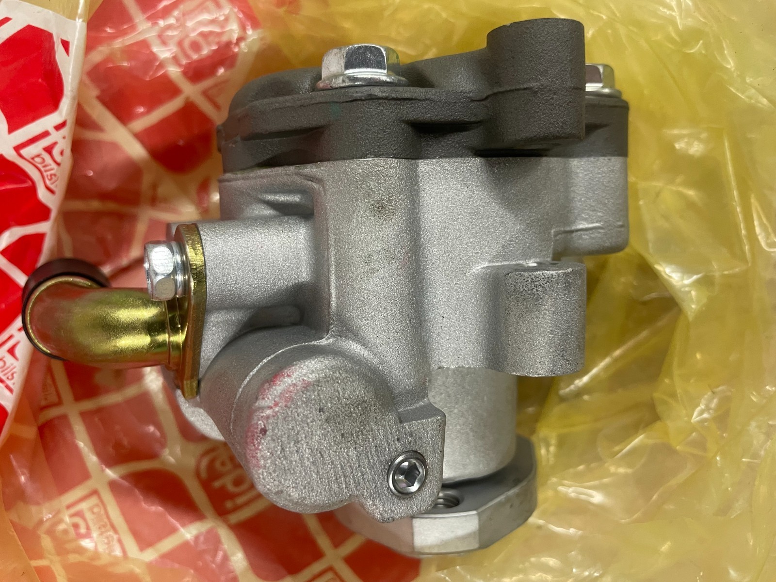 FEBI BILSTEIN 180929 Hydraulic Pump, steering system for VW Crafter/ Transporter