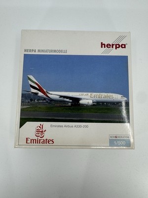 Herpa Wings 1:500 Emirates Airbus A330-200 Diecast Model