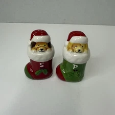 Christmas Dog in Stocking Salt & Pepper Shakers Red Green Holiday Decor 3.25”