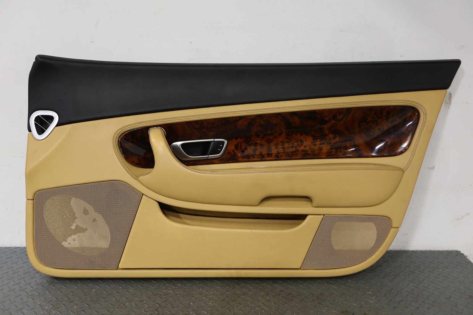 Bentley Continental 2006 Front Right Door pocket trims Set