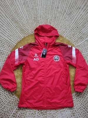 Brandneu mit Etikett Maidenhead United FC Trainings-/Regenjacke - kELME - Large - Spieler ausgestellt