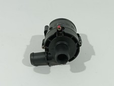 Pompe à eau Land Rover 110