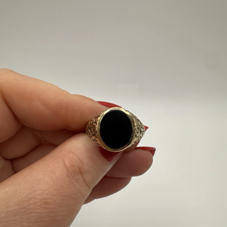 Vintage 9ct Gold Onyx Signet Ring Unisex Floral Shoulders 4.9g Size O 1/2 Gift - Image 3 of 4