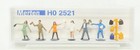 Merten Figures 2521 Passers-by Throwing Away Recyclable Papers & Glass, Ho Scale