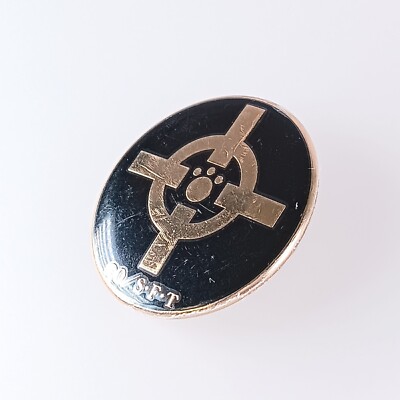 Bartholomew Kuma One Piece Metal Emblem Badge 