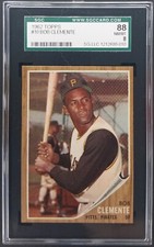 1962 Topps #10 Roberto Bob Clemente HOF SGC 8 NM-MT Pittsburgh Pirates Graded