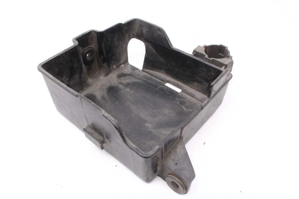 Yamaha XJ 550 4V8 84-84 Fuse Box Cap - Image 3 of 3