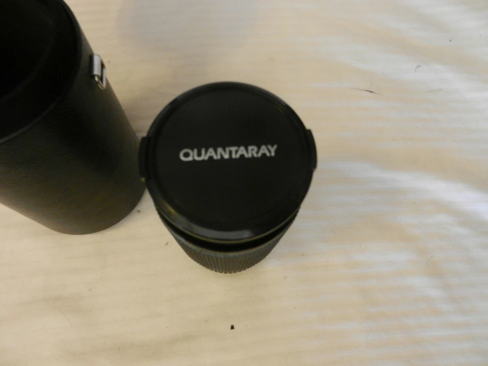 Quantaray 80-200mm AF-D Zoom Camera Lens 42M Screw Mount With Case - Image 2 of 4