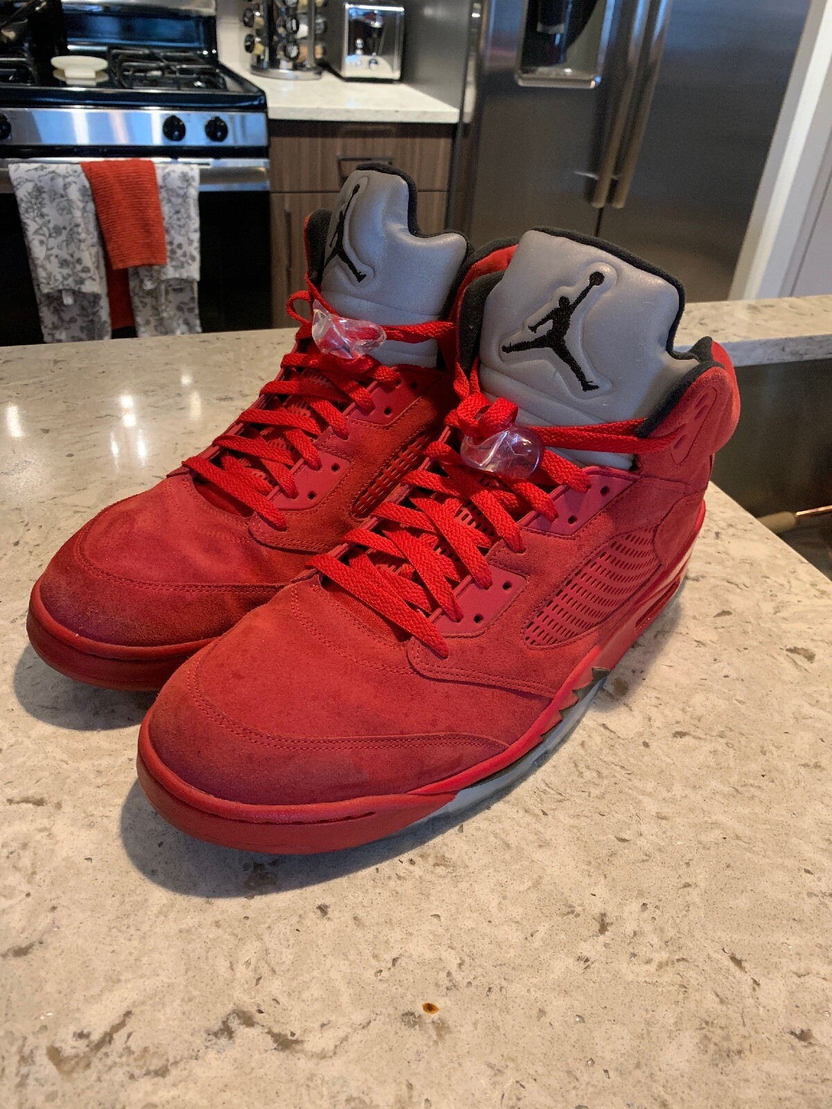 nike jordan 5 red