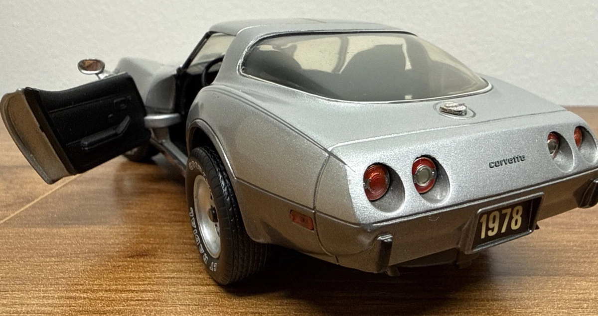 Franklin Mint Chevrolet Corvette Contemporary Manufacture Diecast