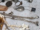 Random Junk Drawer Lot Junk Jewelry Lot Random Jewelry Costume Jewelry #1 — photo 6