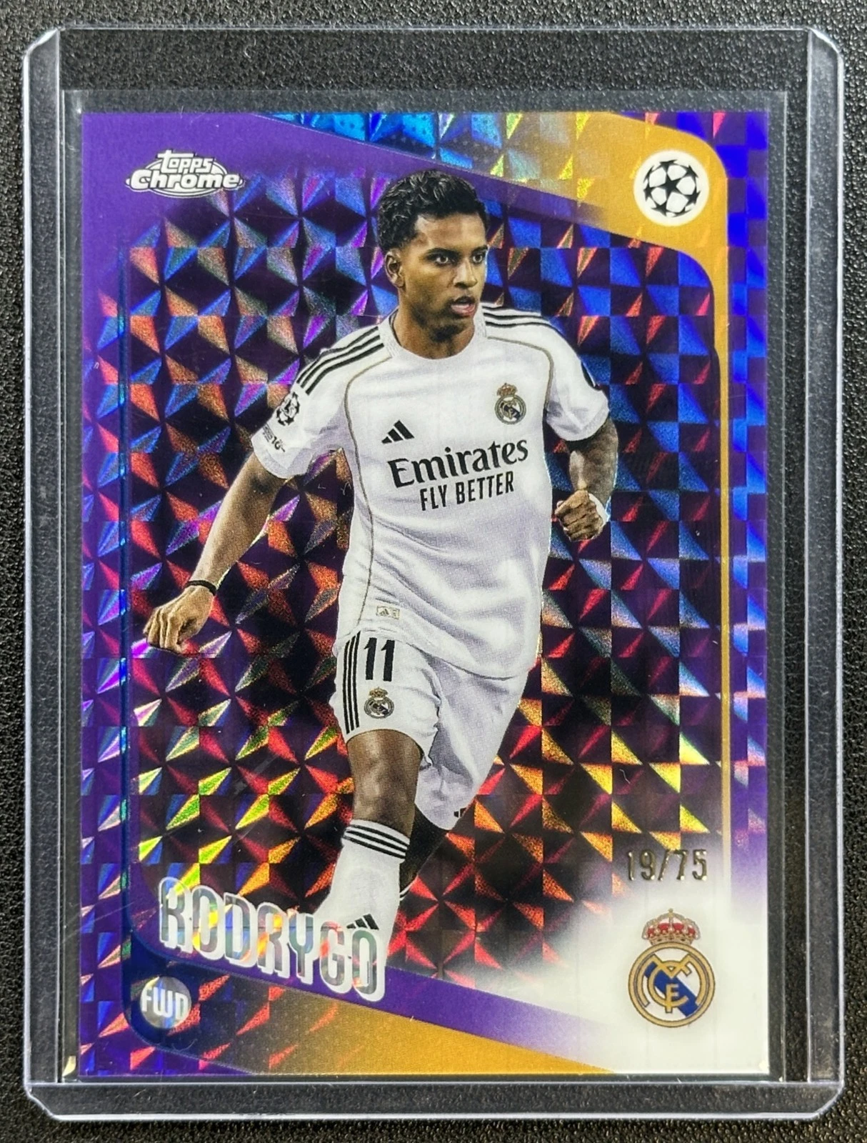 2025-26 Chrome UCC Rodrygo #102 Purple Geometric Refractor /75