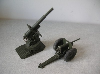 MICRO MACHINES LOT Véhicules Militaires Galoob Avion Abimé Canon Cassé