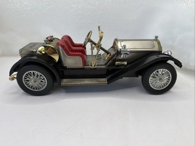 Super Rare 1913 Stutz Bearcat  Butane Lighter ? Click Trunk Great Condition Read