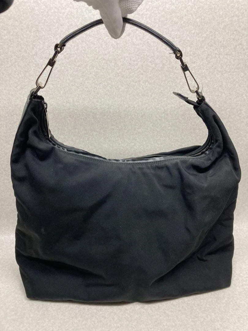 Gucci Sac Une Épaule Noir Nylon Bandoulière Designer Sac à Main Élégant Tous les jours