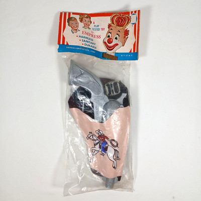 Toy Western Six Shooter and Holster Dime Store Novelty 1950s Empress New in Pkg