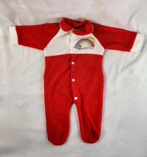 Vintage Lullaby Land Rainbow Red White One Piece Snap Up Sleepware Birth - 10 Lb