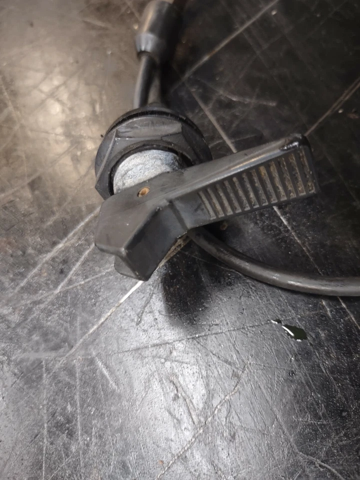 Yamaha SRX 600 1998 estrangulador y cable RW5490 Foto 2 de 3