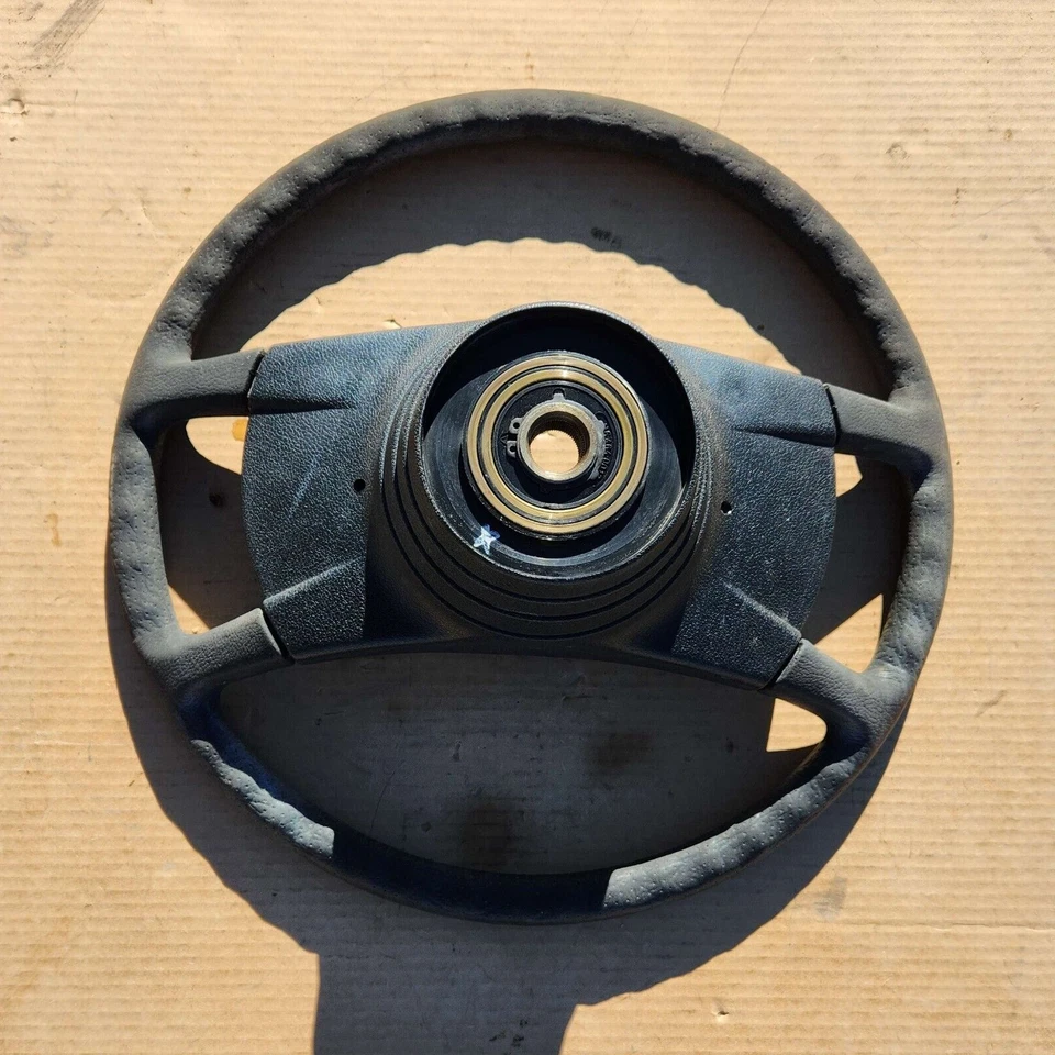 Volante Mercedes 300SD W116 negro 4 radios eje 21 mm OEM Foto 3 de 4