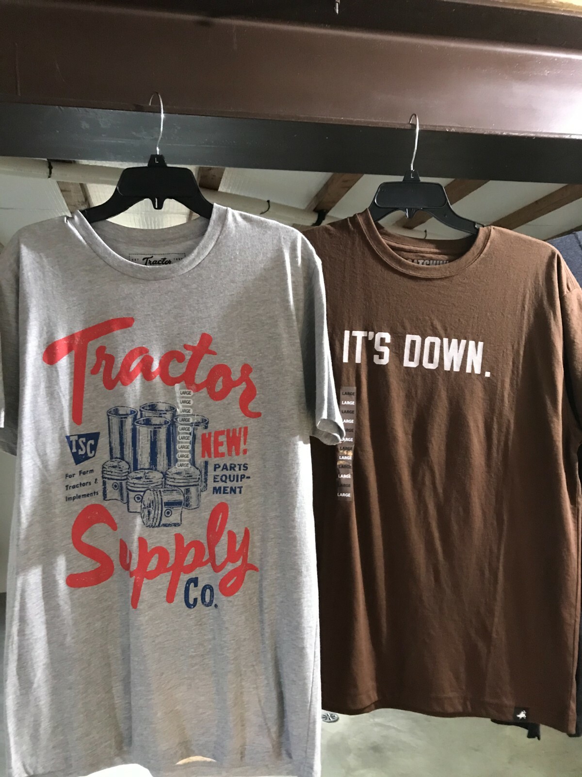 NWT 5pack (3) Catchin' Deers & (2)Tractor Supply Men's Shirts Long