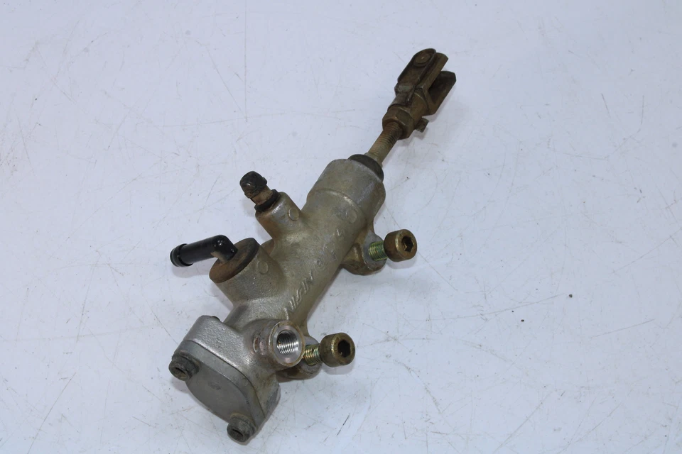 10-14  Can-am Renegade 800r 4x4 Xxc Efi brake master 705600751 - Image 2 of 4