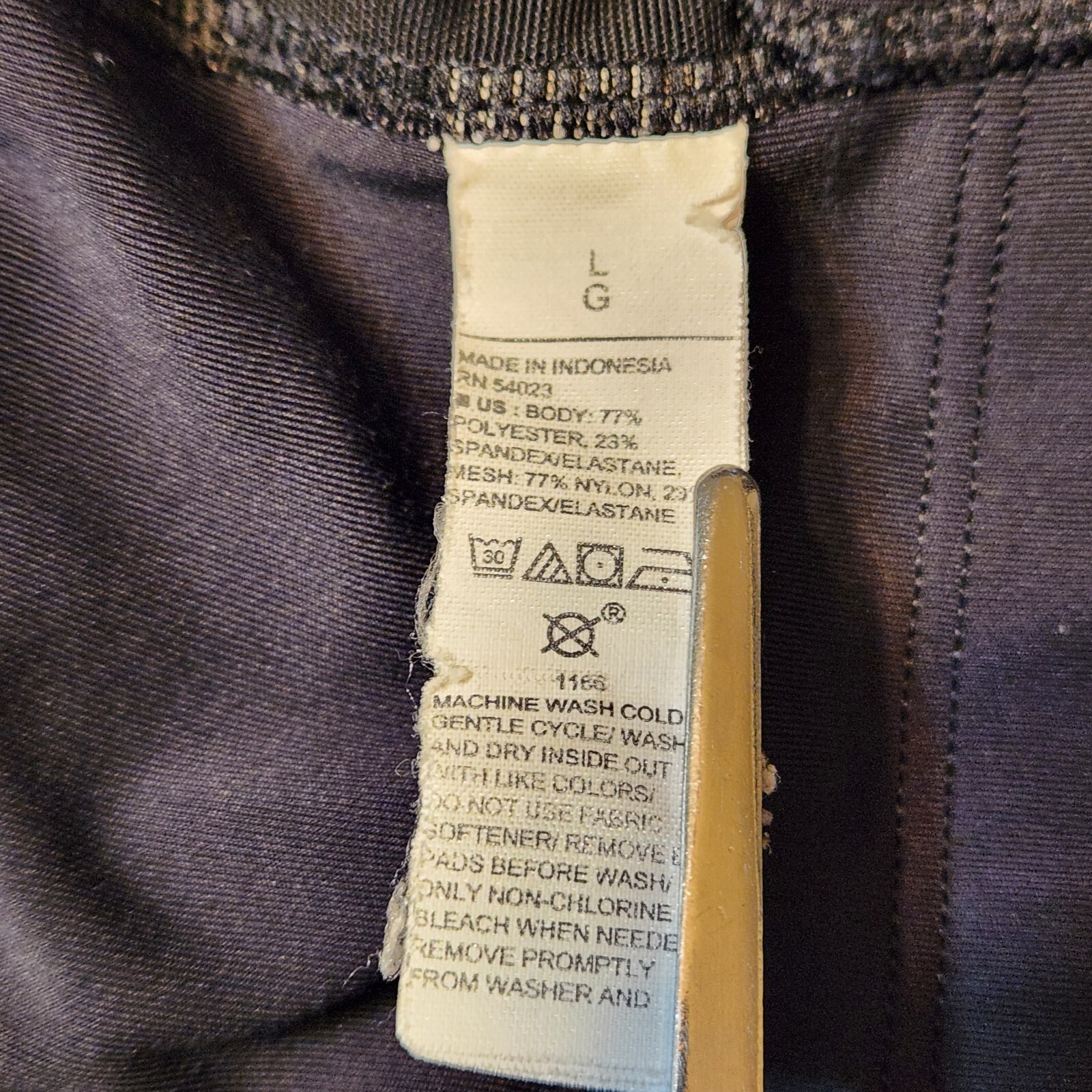 Old Navy Active Medium Support PowerSoft Racerbac… - image 9