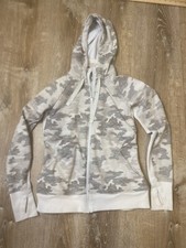 Athleta Sweatshirt Women Small Jacket Gray Camo Fleece Lined Hoodie EUC
