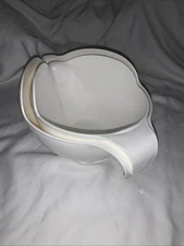 Vintage Randy Kaas White Mixing Measuring Bowls Lot of 2 Pourfect 2&4 cup