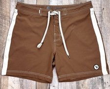 Vuori Board Shorts Men  s 33 Brown Swim Trunks Stripe Lined Surf Beach