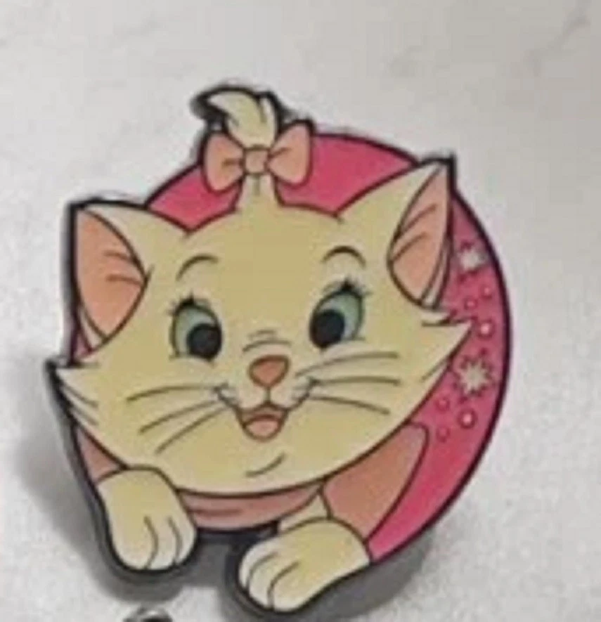 Disney Cats and Dogs Aristocats White Kitten Marie in a Pink Circle Pin