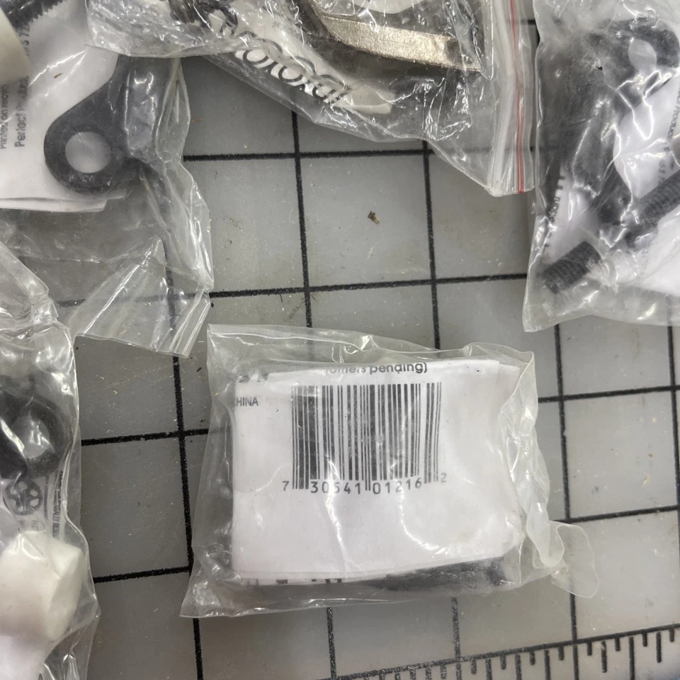 (CANTIDAD 8) Protector de puerta de bronce DoorSaver pasador de bisagra topes de puerta fácil instalación Foto 3 de 4