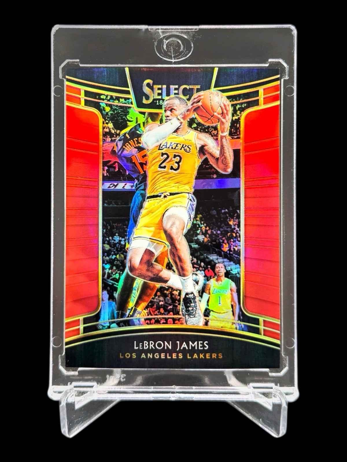 2018 Select LEBRON JAMES RED REFRACTOR /199 PRIZM HOLO CONCOURSE #11🔥RARE🔥