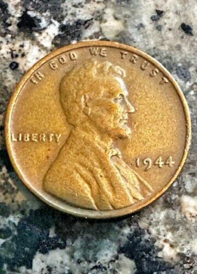 1944  Lincoln Penny No mint (VF)  some with error's See Pic's