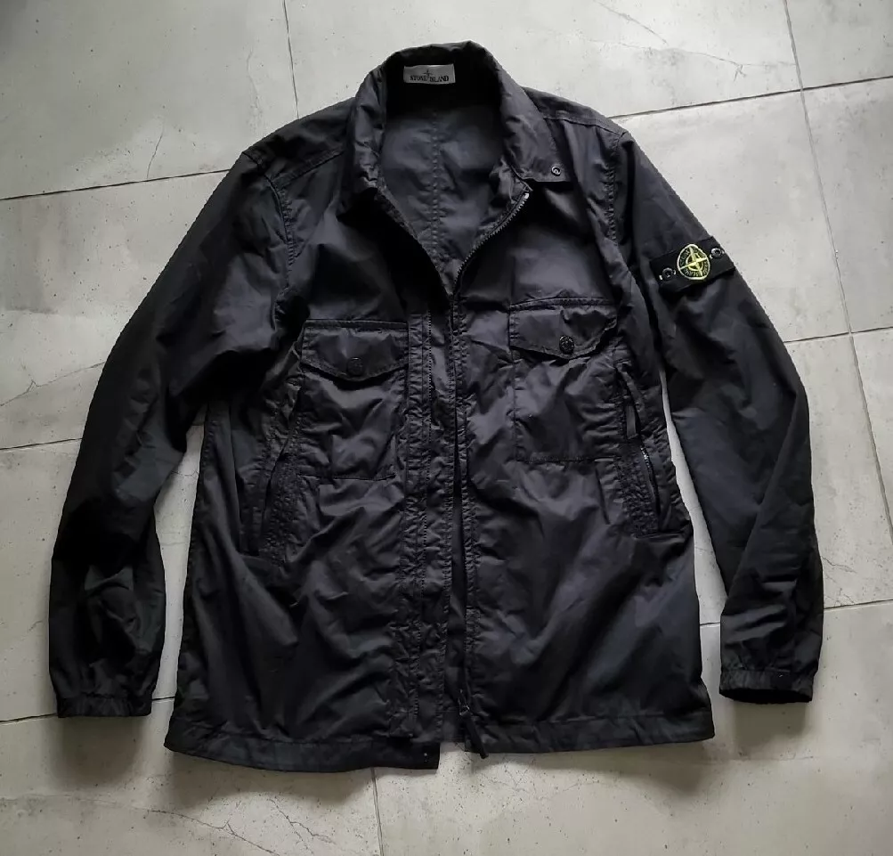 STONE ISLAND Size L Black Quilted Cotton / Nylon Rip Stop Down