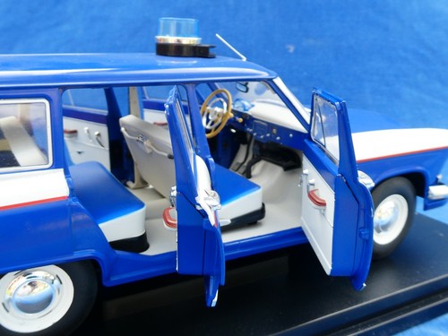 SUPERBE RARE ++ TOP ++ FOX TOYS 1:18 - WOLGA GAZ-M22 POLICE - N° FOX18003 - Imagen 6 de 18