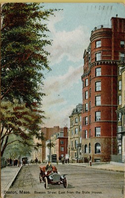 1911 Beacon Street View Old Car State House Boston Massachusetts MA Postcard B3