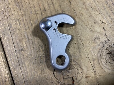 Bicycle Shimano REAR DERAILLEUR HANGER FOR DROPOUT