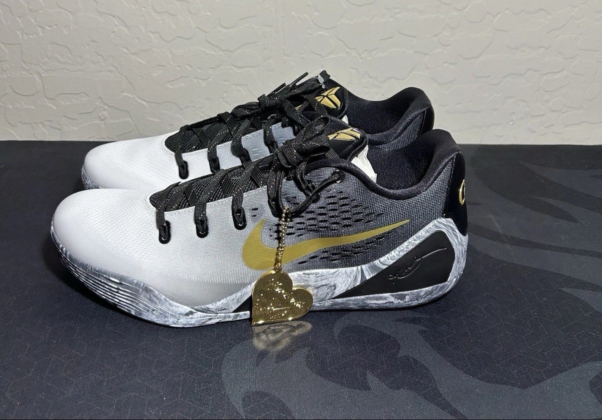 おまけ付き kobe9 protro Mambacita EM コービー9 おまけ付き kobe9 protro Mambacita EM コービー9 - メルカリ
