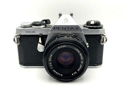 Asahi Pentax ME + Ricoh 55mm f/2.2 Kit Set Analog SLR 35mm Kamera Objektiv Body