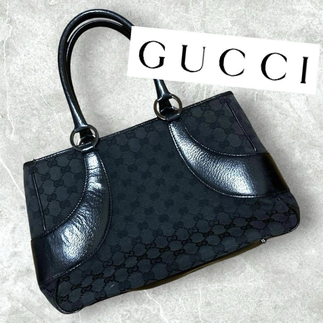Sac à main noir motif GG