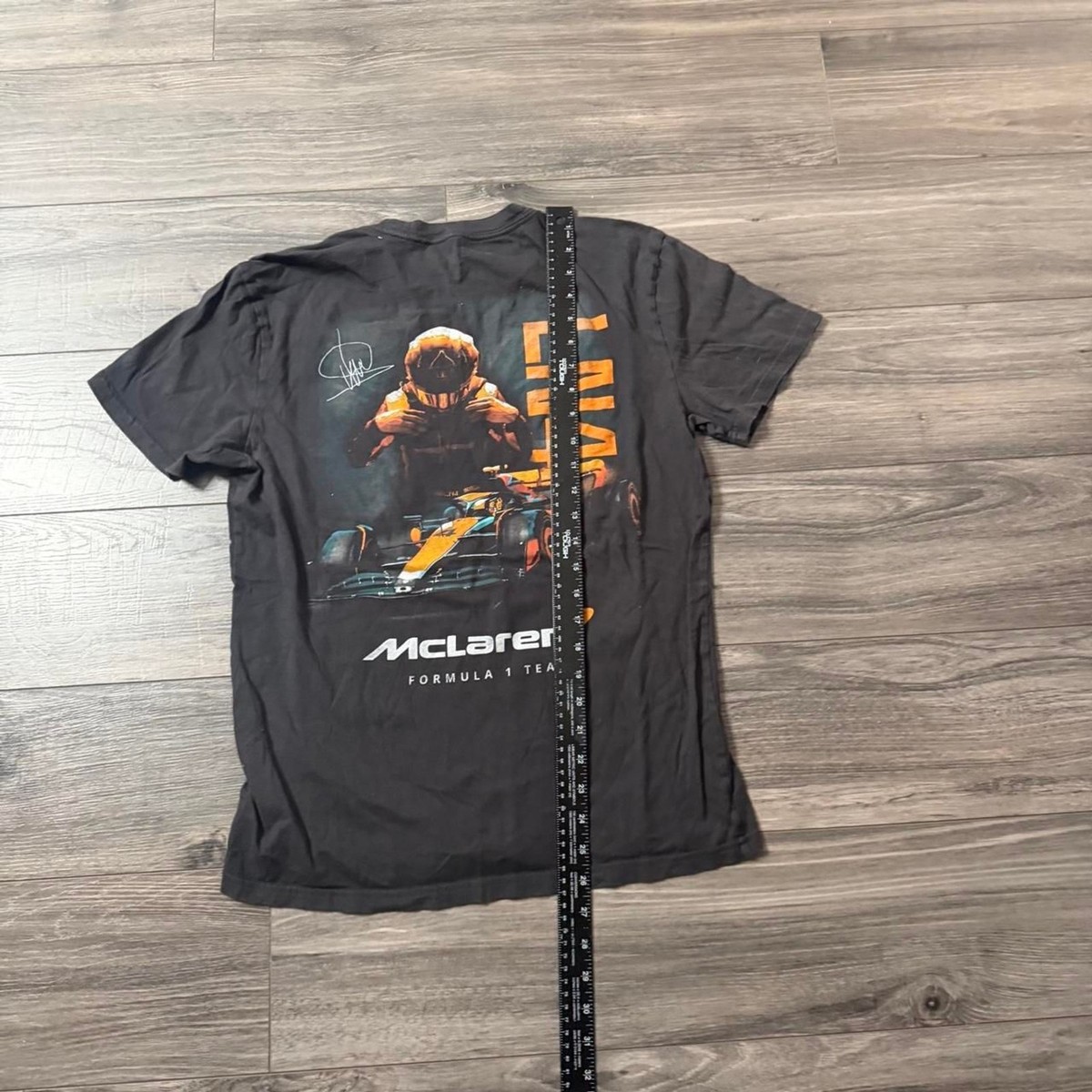 Hollister-co Men's Black and Grey T-shirt View 5