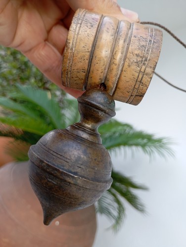 Small 3" Plumb Bob Mason in Solid Brass Antique Vertical Level Tool Wood Block - Picture 8 of 19