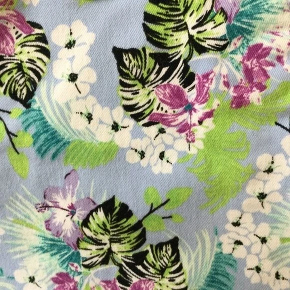 Pantalones cortos chinos para mujer Victoria's Secret con estampado floral talla 0 Foto 4 de 4